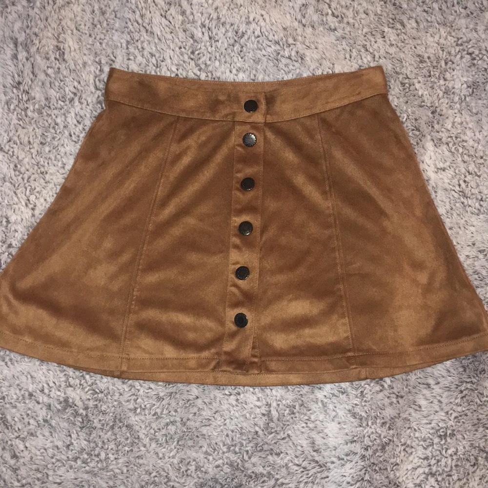 Brown skirt
